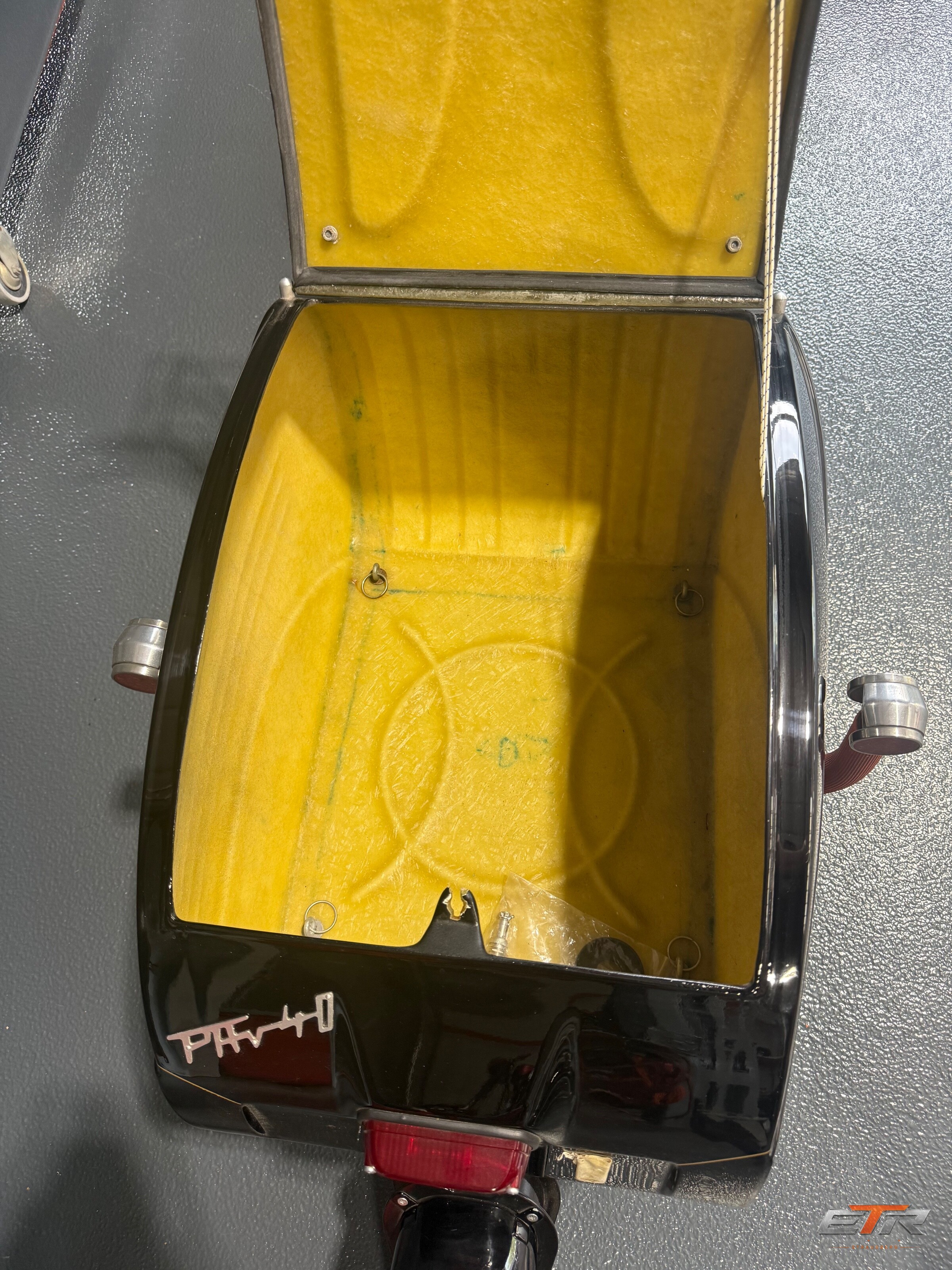Jawa 354 mit Anhänger PAV 40 – Foto 4